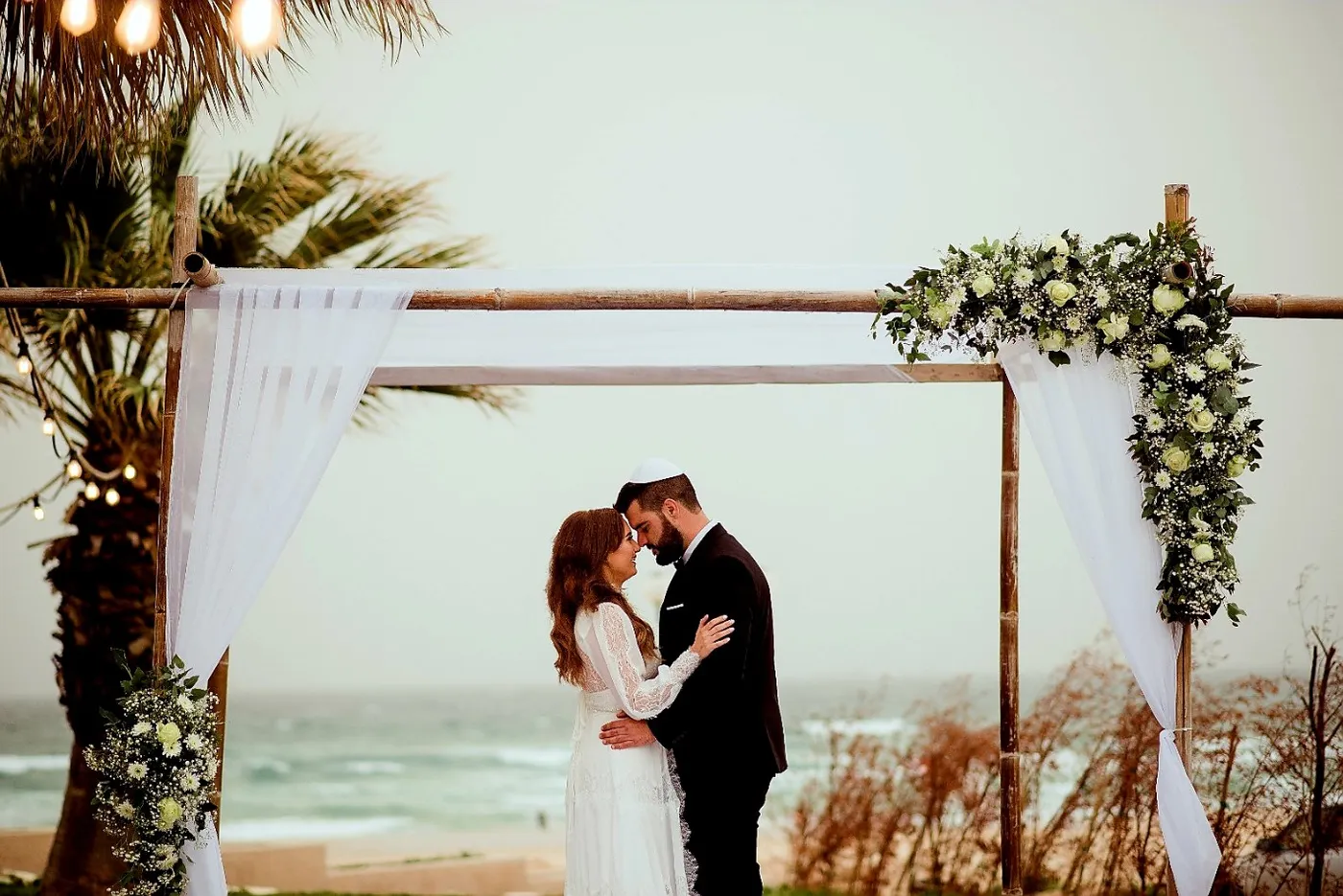 חתונה בחוף הים - חתונה עולמית